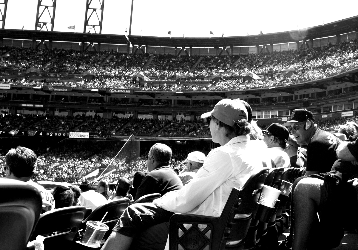 giants_game_crowd
